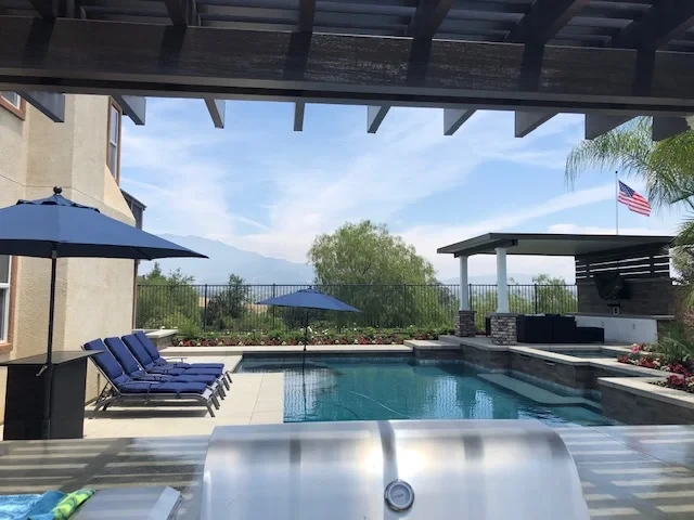Rooftop pool with mountain views
